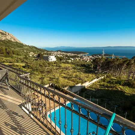 Apartments Matanovi Dvori Makarska Exterior foto
