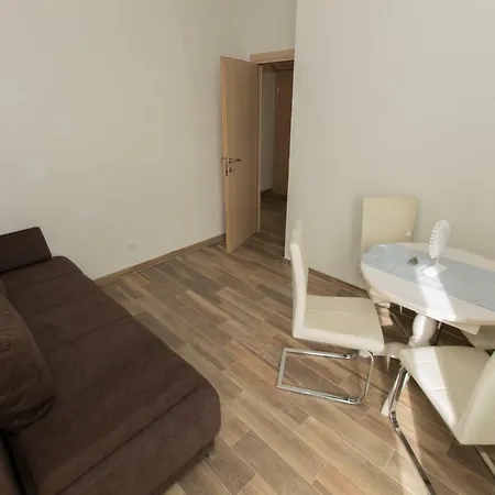 Apartments Matanovi Dvori Makarska Exterior foto