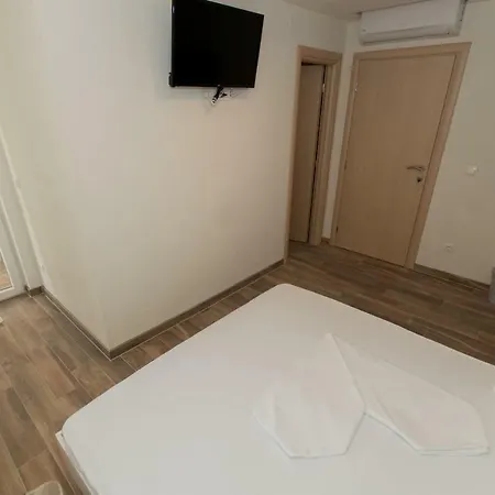 Apartments Matanovi Dvori Makarska Exterior foto