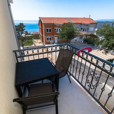 Apartments Matanovi Dvori Makarska Exterior foto